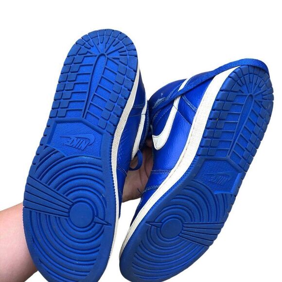 RARE 2018 Nike Air Jordan 1 Retro High OG Hyper Royal Size 6 - Picture 11 of 14